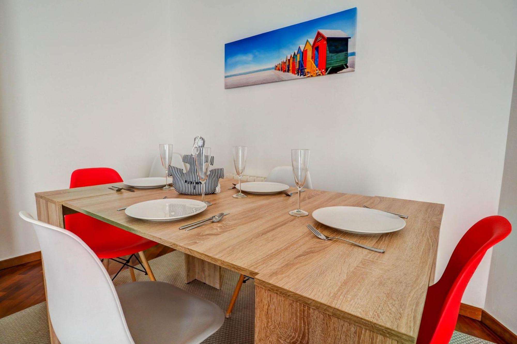 Seaside April By Hello Homes Sitges